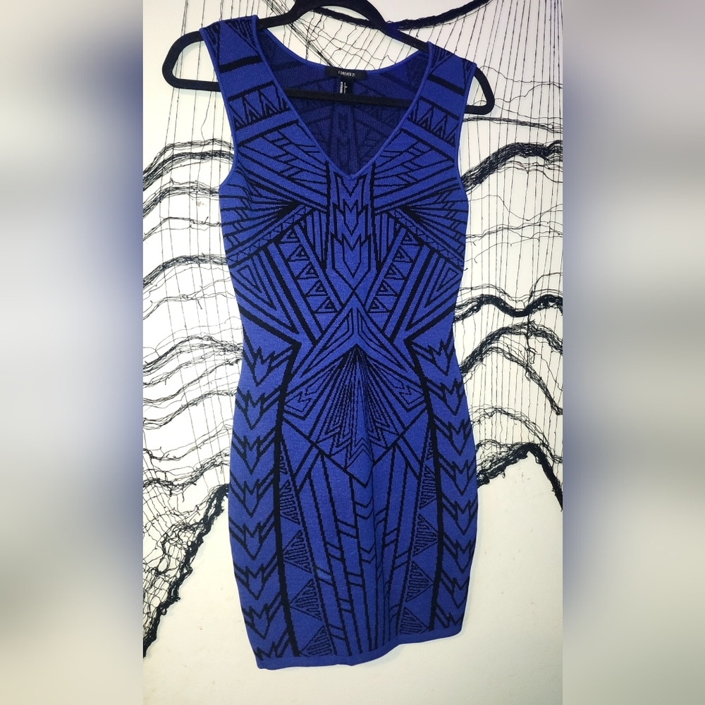 ✨️Forever 21 Blue and Black Mini Dress✨️